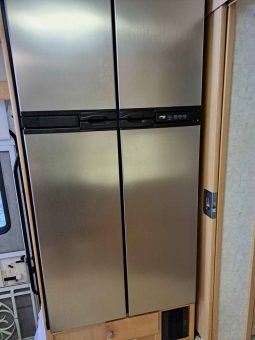 2004 Winnebago Itasca full