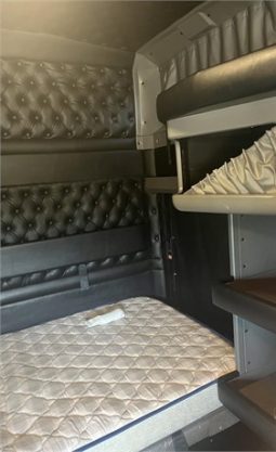 2019 Kenworth W900 full