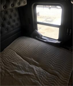 2011 KENWORTH T660 full