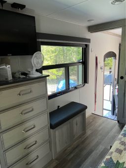 2022 Keystone Alpine full