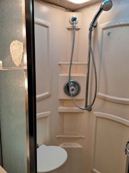 2004 Winnebago Itasca full