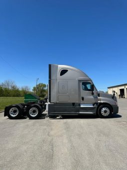 2016 Freightliner Cascadia full