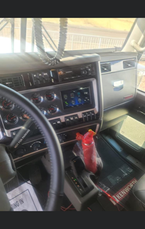 2021 KENWORTH W900L full