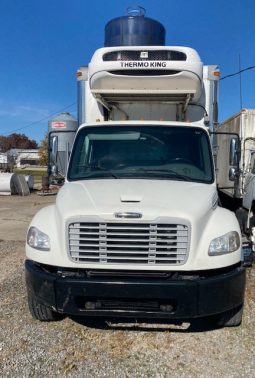 2017 Freightliner  26′ Refrigerated Bed full