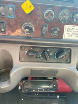 2017 Freightliner  26′ Refrigerated Bed full