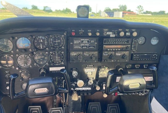 1963 CESSNA 172D SKYHAWK full