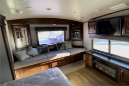 2019 JAYCO PINNACLE 36SSWS full
