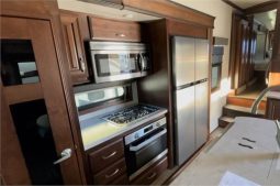 2019 JAYCO PINNACLE 36SSWS full