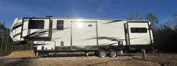 2021 HEARTLAND BIGHORN TRAVELER 38FL full