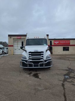 2019 Freightliner Cascadia 126 full