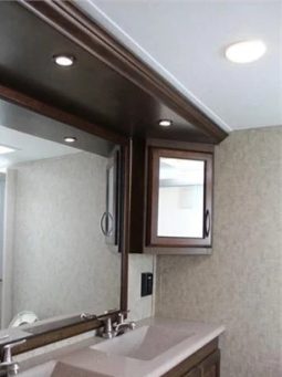 2018 PRIME TIME SANIBEL 3650 full