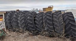 2006 JOHN DEERE 9520 & Case IH 730b full