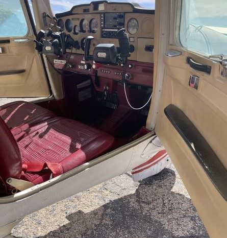 1976 Cessna C150M full