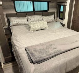 2021 ALLIANCE RV PARADIGM 385FL full