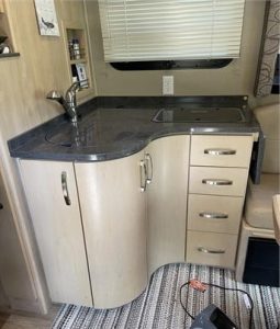 2015 LEISURE TRAVEL VANS UNITY 24IB full