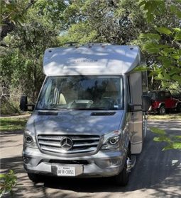 2015 LEISURE TRAVEL VANS UNITY 24IB full