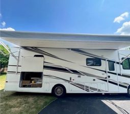 2019 WINNEBAGO INTENT 30R full
