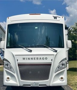 2019 WINNEBAGO INTENT 30R full