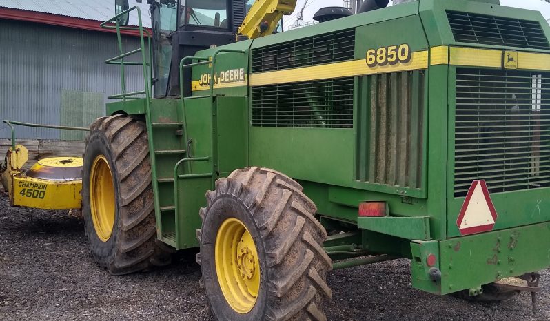 1999 John Deere 6850 Forage Harvester full