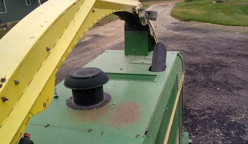 1999 John Deere 6850 Forage Harvester full