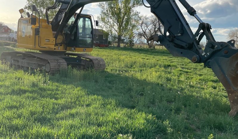 2021 John Deere 245G full