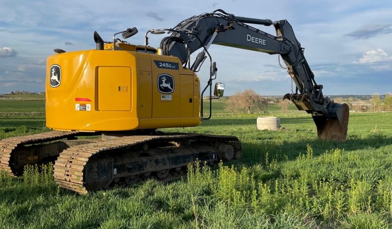 2021 John Deere 245G full