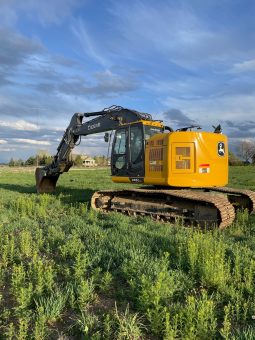 2021 John Deere 245G full