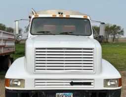 1995 INTERNATIONAL 8200 full