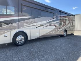 2021 Tiffin Phaeton IH