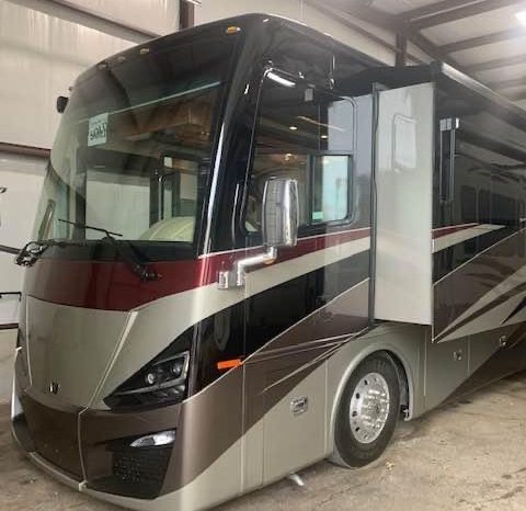 2021 Tiffin Phaeton IH full