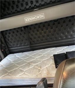 2020 Kenworth W900L full