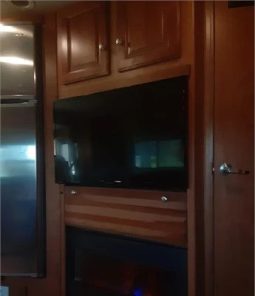2017 WINNEBAGO VISTA LX 35F full