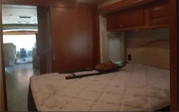 2017 WINNEBAGO VISTA LX 35F full