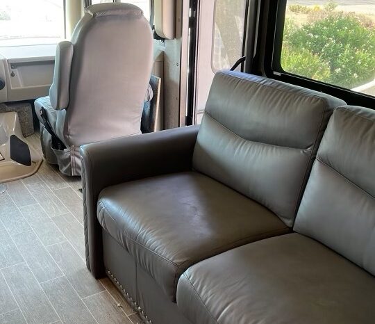 2022 THOR MOTOR COACH OUTLAW 38MB full