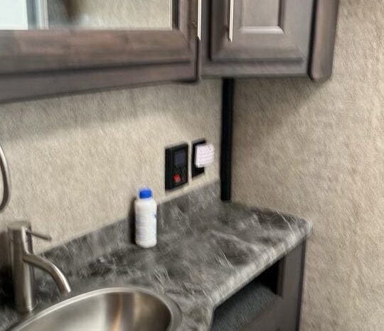 2022 THOR MOTOR COACH OUTLAW 38MB full