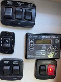 2021 JAYCO GREYHAWK 27U full