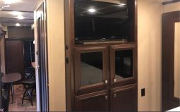 2015 DUTCHMEN VOLTAGE EPIC 3895 full