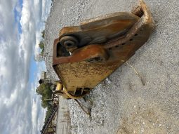 Labounty 50R Yellow Shear with rotator & Labounty 140 Green Shear no rotator full