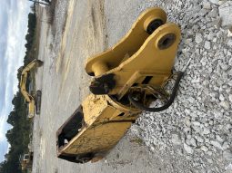 Labounty 50R Yellow Shear with rotator & Labounty 140 Green Shear no rotator full