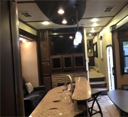 2015 DUTCHMEN VOLTAGE EPIC 3895 full