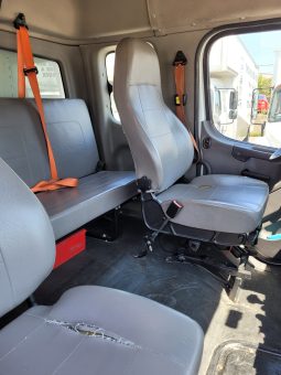 2019 Freightliner Business Class M2-106 full