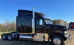 2021 PETERBILT 567 full