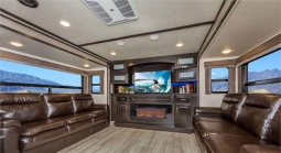 2019 GRAND DESIGN MOMENTUM 376TH full