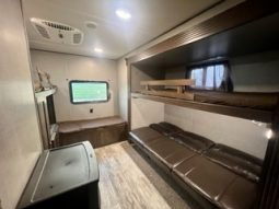 2018 CROSSROADS ZINGER 328SB full