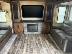 2018 KEYSTONE RV CO OUTBACK SUPER LITE 333FE full