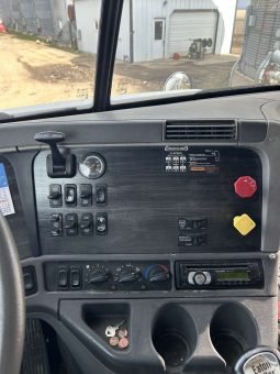2005 Freightliner full