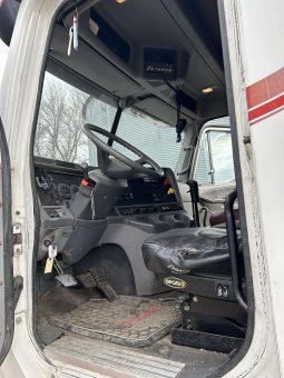 2005 Freightliner full