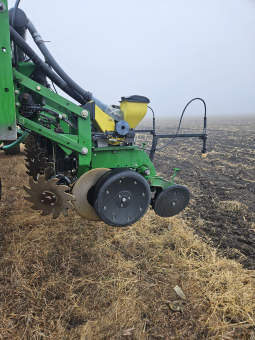 2011 John Deere DB 60 Planter full