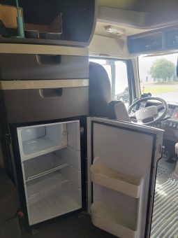 2018 Volvo VNL64T730 full