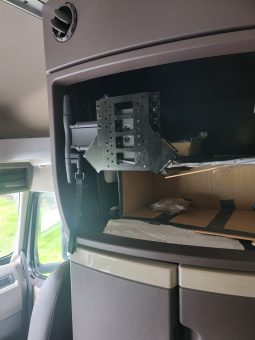 2018 Volvo VNL64T730 full